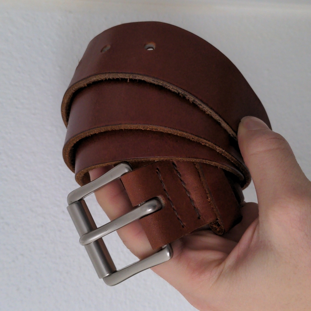 Red Wing belt in brown (size 32)